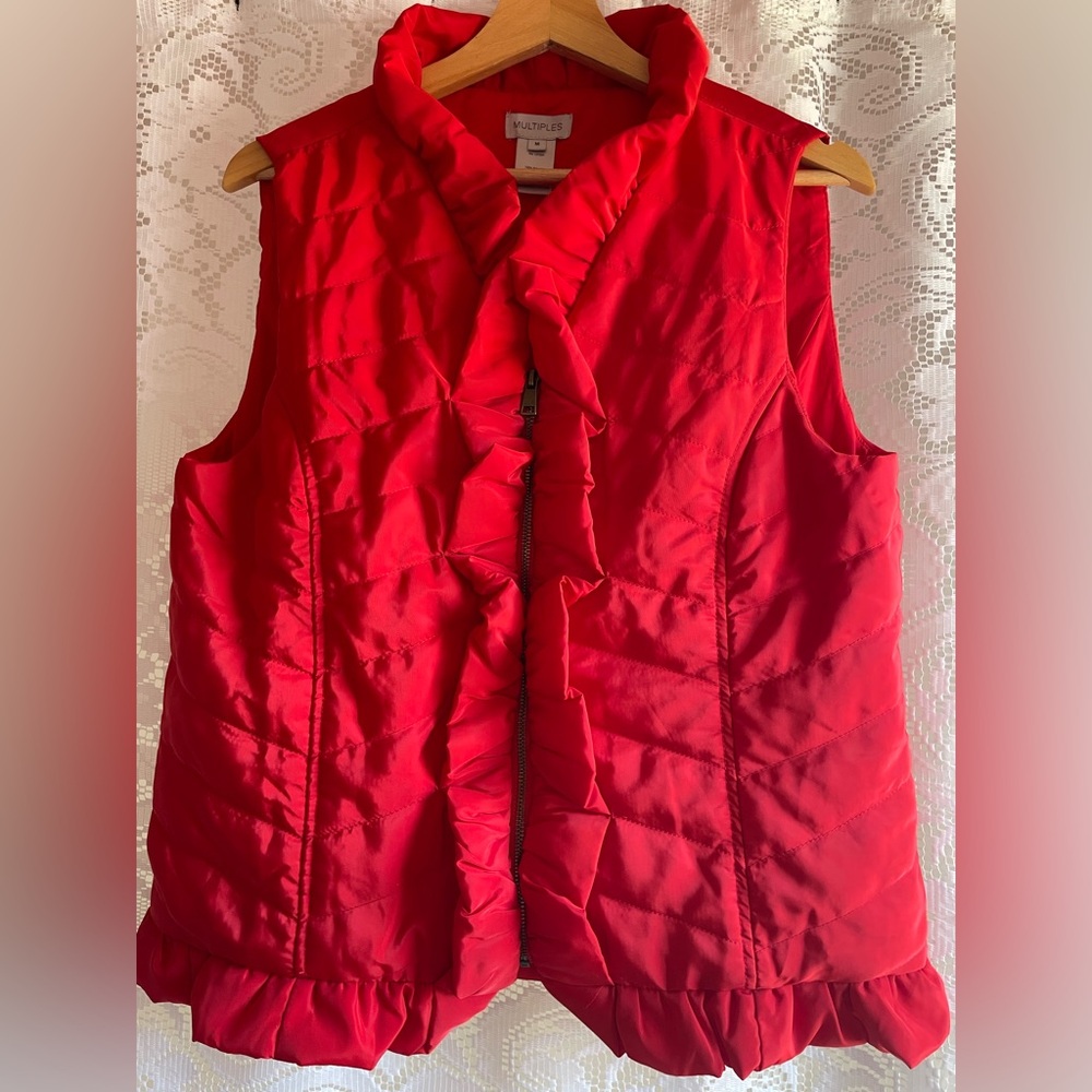 Multiples Red Quilted Women's Zip Ruffle Vest